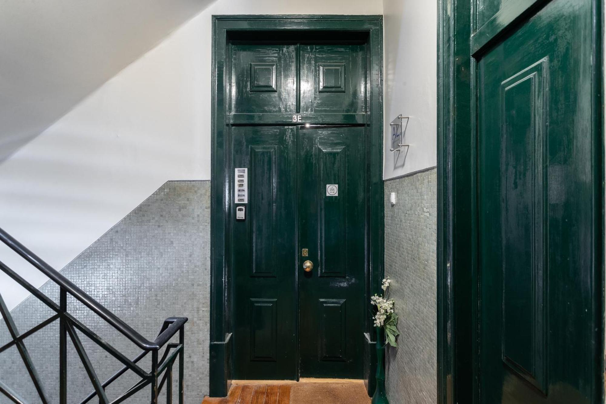 Apartamento Santa Justa 24 Lisbon Downtown Habitación foto
